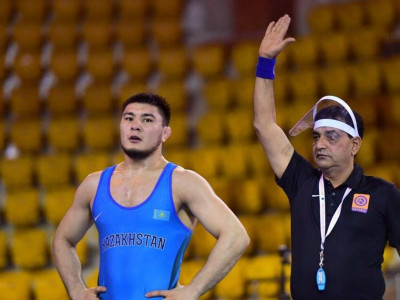 Азамат Дәулетбеков Азия чемпионы атанды