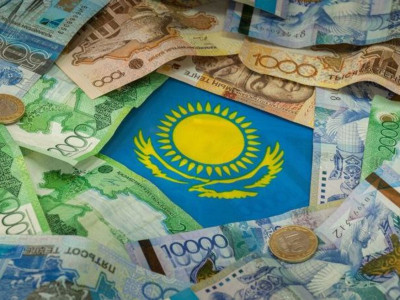 «Қазақстан экономикасы қиын кезеңді бастан өткереді» – сарапшылар