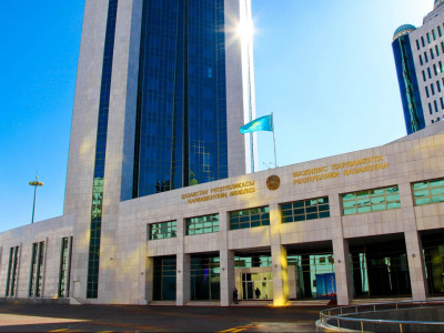 Заң қабылдау құқығы Мәжіліске тиесілі болады