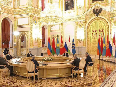 Тоқаев ҰҚШҰ-ның мерейтойлық саммитіне қатысып жатыр
