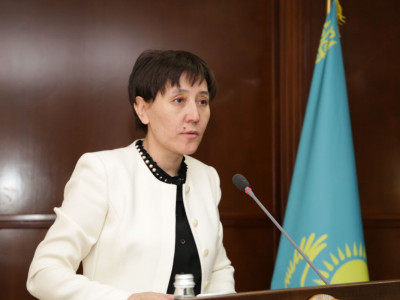 Әйелдердің зейнет жасы төмендетіледі ме? - Министр жауап берді