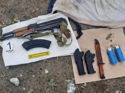 Жамбылда полицейлер 4 қару, 40 патрон және граната тапты