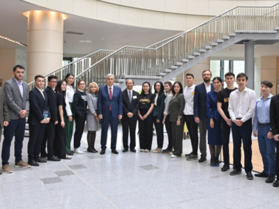 Тоқаев Nazarbayev University-не барды