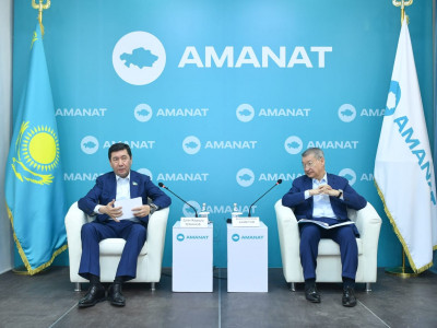 Е. Қошанов: «AMANAT» партиясы реформаларды халыққа түсіндірудің алдыңғы шебінде жүруге тиіс