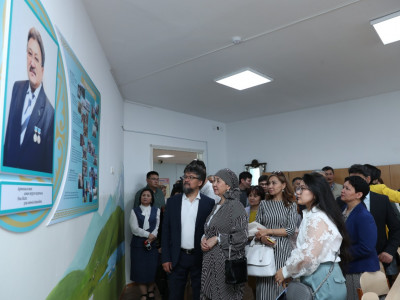 Ғалым еңбегі еленді: Қайрат Мамәділдің шығармашылығына арналған дөңгелек үстел өтті