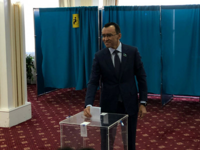 Әшімбаев референдумда өз таңдауын жасады