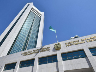 30 маусымда Парламент палаталарының бірлескен отырысы өтеді