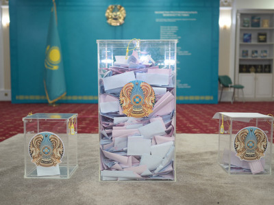 Референдумда қабылданған өзгерістер күшіне енді
