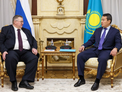 Әлихан Смайылов Ресей Федерациясының вице-премьерімен кездесті