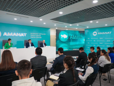 AMANAT партиясы референдумды қолдау Республикалық штабының жұмысын қорытындылады