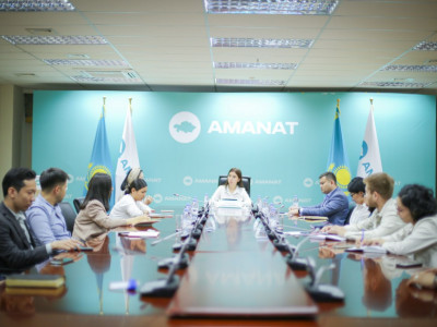 «AMANAT» партиясының Жастар қанаты интернетке тәуелділік мәселесін қозғады