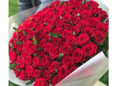 Нұр-Сұлтанда жазылым бойынша гүл жеткізу қызметі іске қосылды