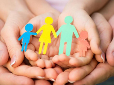 Қазақстанда қандай отбасыларға атаулы әлеуметтік көмек төленеді?