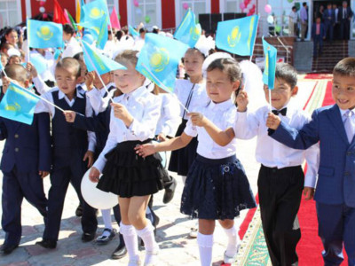 Бірінші сынып оқушылары бір тілде ғана білім алады