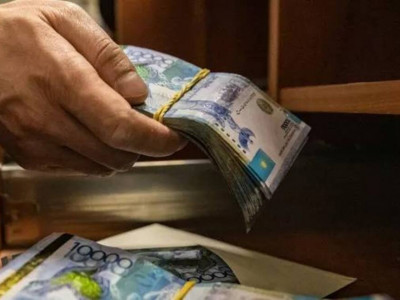 ТЖД лауазымды қызметкері пара алды деген күдікке ілінді