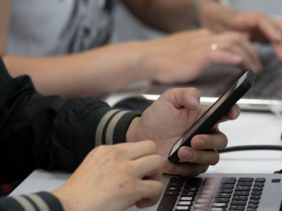 Алаяқтар министрдің атынан тұрғындарға хабарласып, ақша сұраған