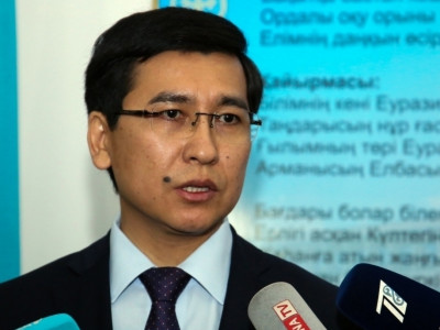 Мұғалімдер мен оқушылар сенбі күні демалады – министр
