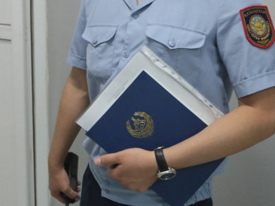 «Грантқа түсіріп беремін»: түркістандық тұрғын алаяққа алданып қалды