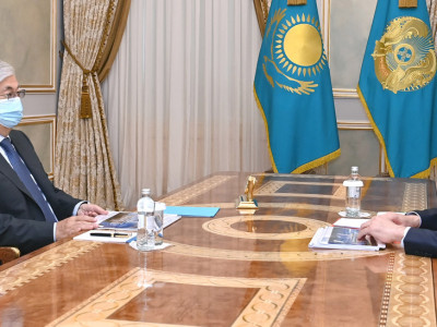 Президент Ұлытау облысының әкімін қабылдады