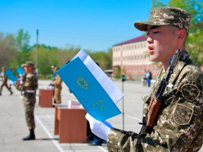 Әскери борышын өтегендер жоғары оқу орнына ҰБТ-сыз түсе алады - министрлік