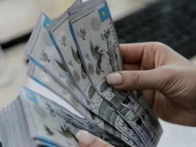 Еңбек нарығындағы 500-800 мың теңге жалақыны кімдер ала алады?