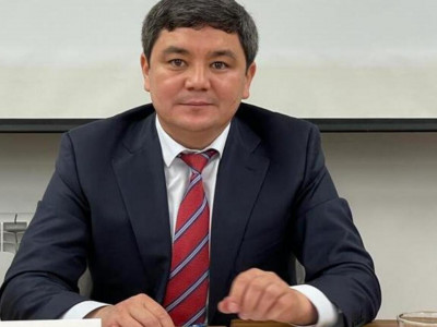 «Қоғам талабы – сот жүйесінің әділ болуы» – адвокат Ерлан Мәкенов