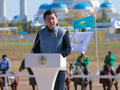 «GGG қазақ боксын дүниежүзілік деңгейге көтерді» – Ерлан Қошанов