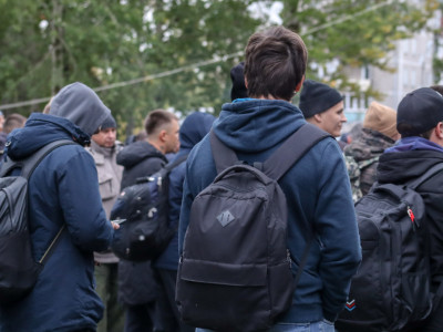 Қазақстанда шетелдіктер қай салада жұмыс істейді?