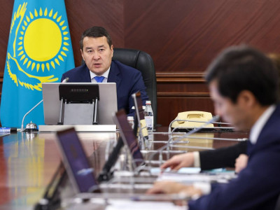 Келіп жатқан ресейліктерге жәрдем көрсету керек – Әлихан Смайылов