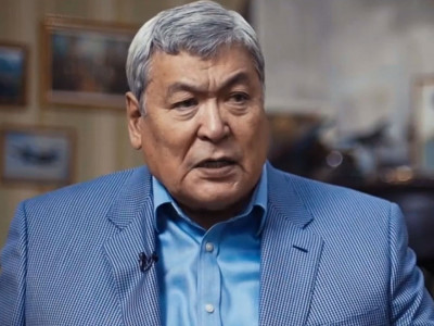 Тоқтар Әубәкіров Президентті жеті жылға сайлауға қатысты пікір білдірді