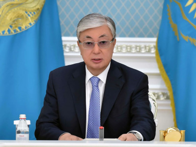 Тоқаев неліктен мемлекеттік тілден емтихан тапсырмайды?