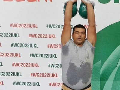 Атыраулық спортшы гір көтеруден әлем чемпионы атанды