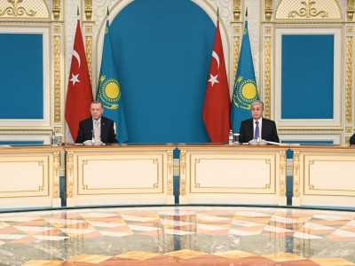 Қазақстан мен Түркия басшылары 6 құжатқа қол қойды