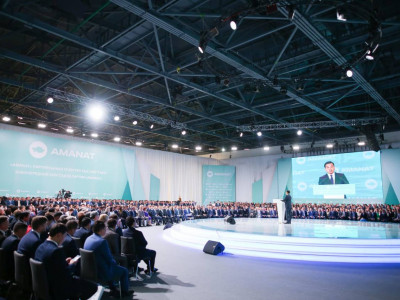 Тоқаевтың кандидатурасын съезд делегаттары бірауыздан қолдады