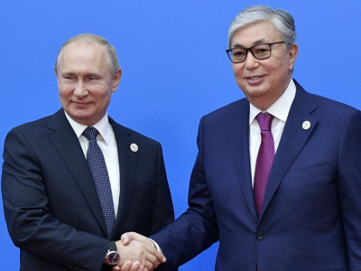 Тоқаев Путинді Қазақстан-Ресей дипломатиялық қатынасының 30 жылдығымен құттықтады