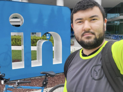 Google-дің ұсынысынан бас тартып, Linkedin-ді таңдадым – Мақсат Қадыров