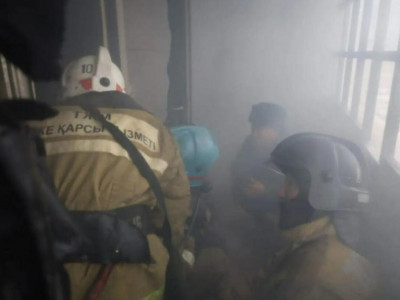 Тоқаев өрт сөндірушілерді марапаттау туралы Жарлыққа қол қойды