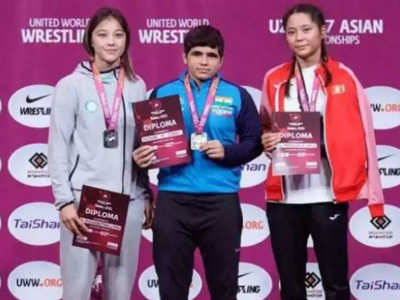 Лаура Алмағанбетова еркін күрестен Азия чемпионы атанды