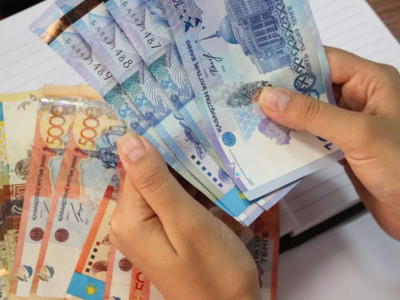 6 жасқа дейінгі балаларға қосымша ақша төленеді