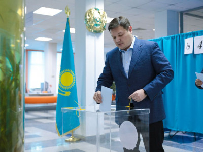 «AMANAT» партиясының Атқарушы хатшысы сайлауда дауыс берді