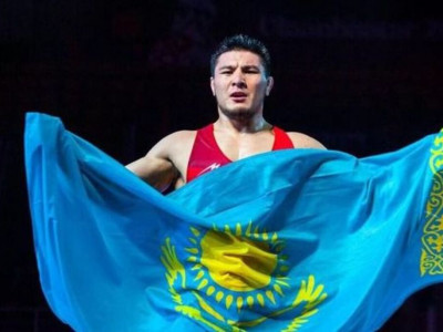 Азамат Дәулетбеков еркін күрестен әлем кубогында қола ұтып алды