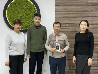 Газетке жазылып, Iphone ұтамын деп ойламадым - Қадырбек Қалиев