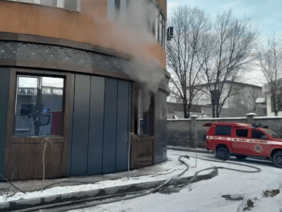 Шымкентте көпқабатты үйде жарылыс болды