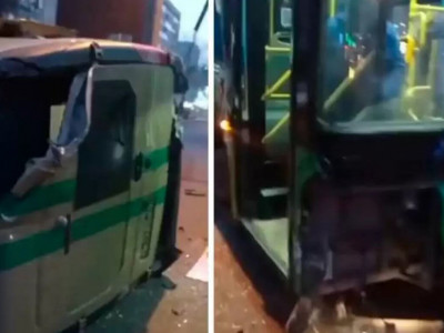Алматыда инкассатор көлігі автобусқа соғылды