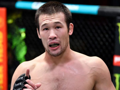 Шавкат Рахмонов UFC-ге ренішін білдірді