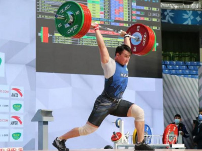 Нұрғиса Әділетұлы әлем чемпионатының күміс жүлдесін иеленді