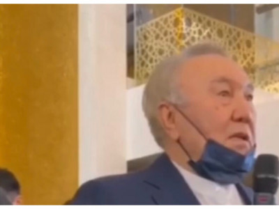 Нұрсұлтан Назарбаев жұма намазына қатысты (ВИДЕО)