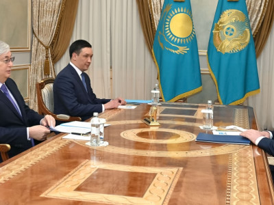 Тоқаев жаңадан сайланған Жоғарғы Сот төрағасын қабылдады