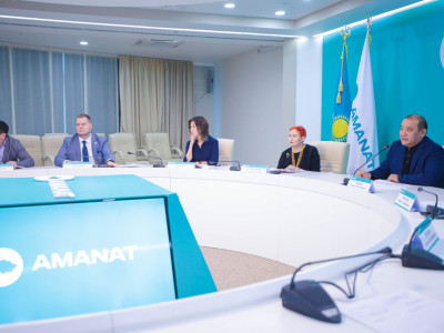 Шаруалардың мәселесі «AMANAT» партиясы жанындағы комитетте талқыланды