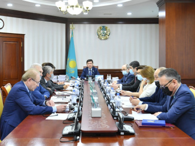Мәжіліс бюросы отырыстың күн тәртібін нақтылады
